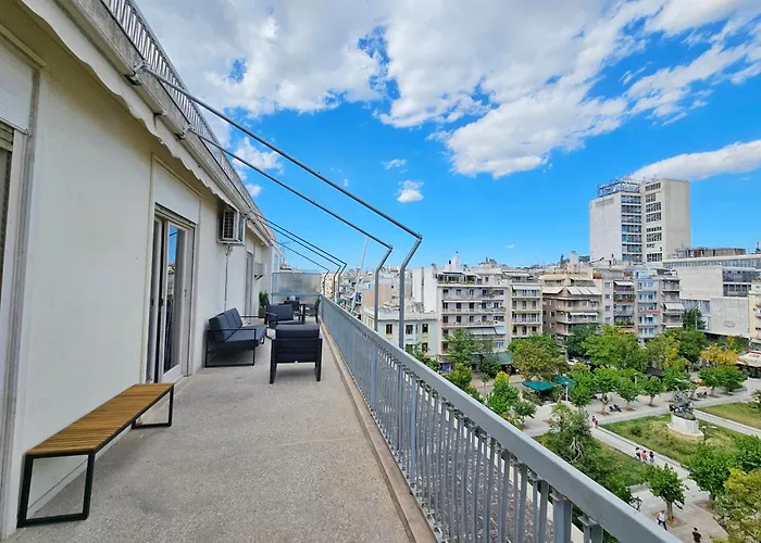 Victoria Capitan Apartments